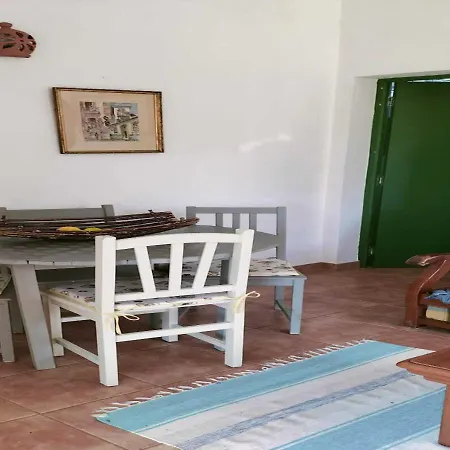 Holiday home Farm A Do Alho, Herdade Do Funchal